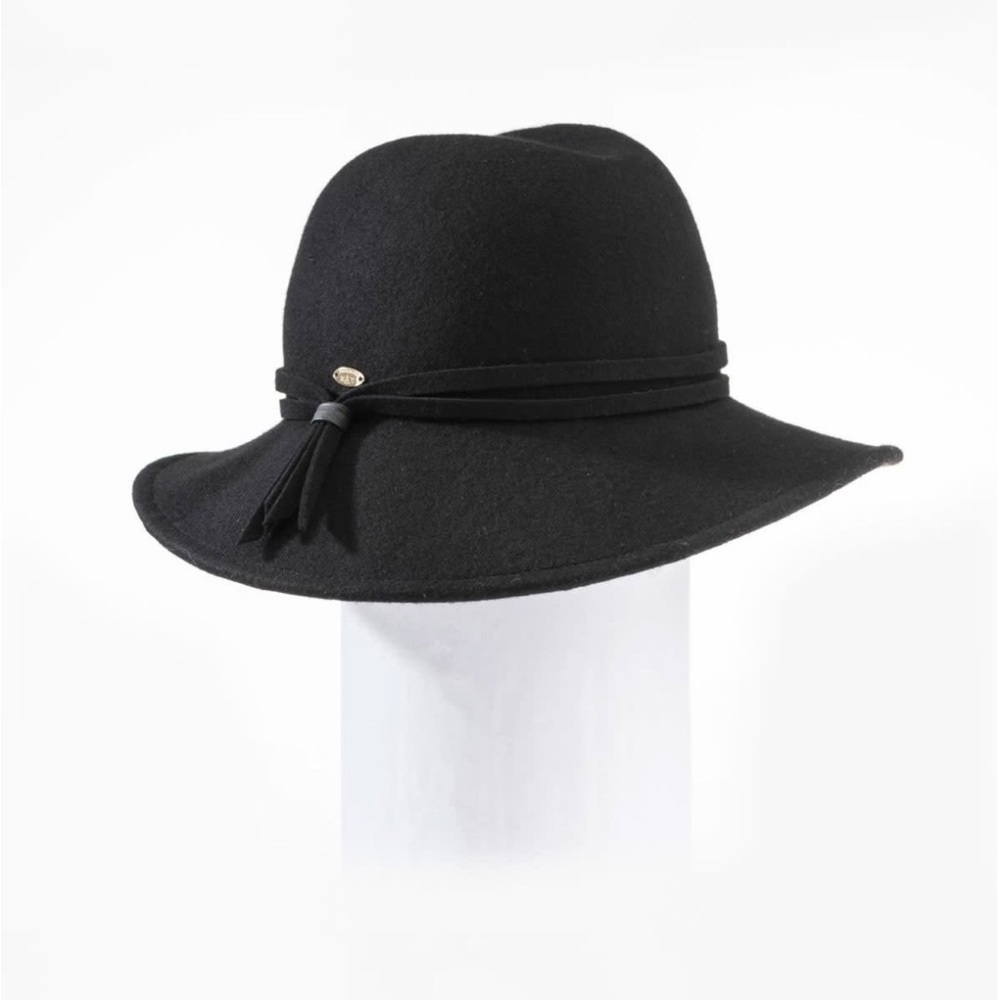 Canadian wool Waverley fedora with tassel